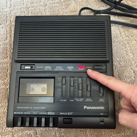 Panasonic RR-930 Microcassette Transcriber Recorder w/ Foot Controller  TESTED - Picture 4 of 6